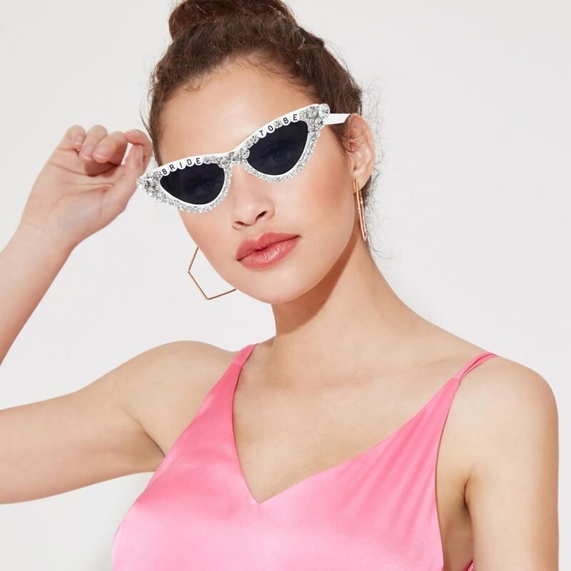 CEREMONYT Sunglasses Cat EyeBride Sunglasses for Bachelorette White Heart Glasses for Bride to Be Gift, Bachelorette Accessories Party Favors