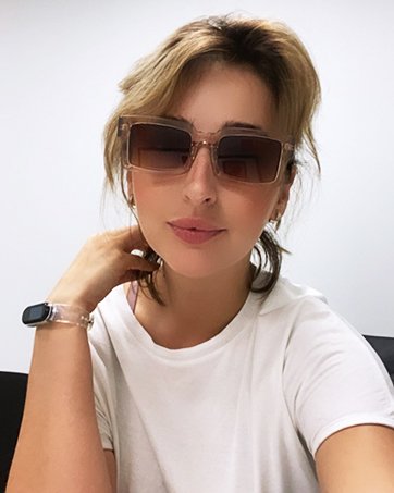 Square sunglasses for women